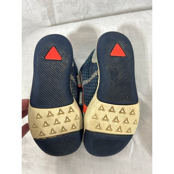 Plae Shoes and Native Shoes Play Lot US 12 EU 29 - Picture 5 of 11